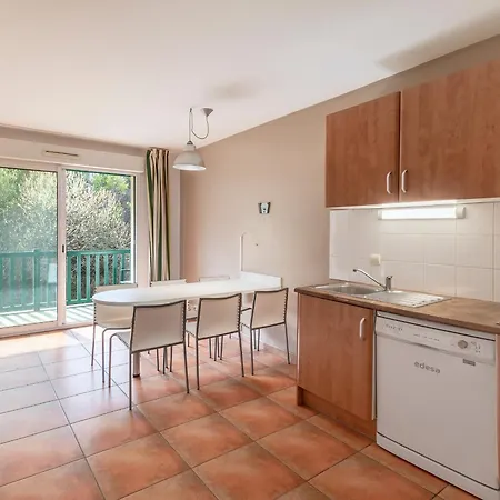 Apartment Superbe Avec Piscine, Tennis Et Acces A - Fr-1-239-1108